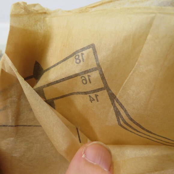 McCalls 4250 clothing pattern Dress UNCUT size 14-18 - Picture 11 of 11